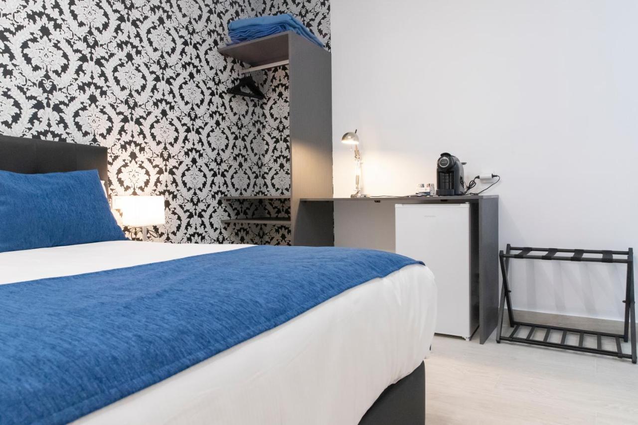Hostal Boutique I Host You Madrid Exterior photo