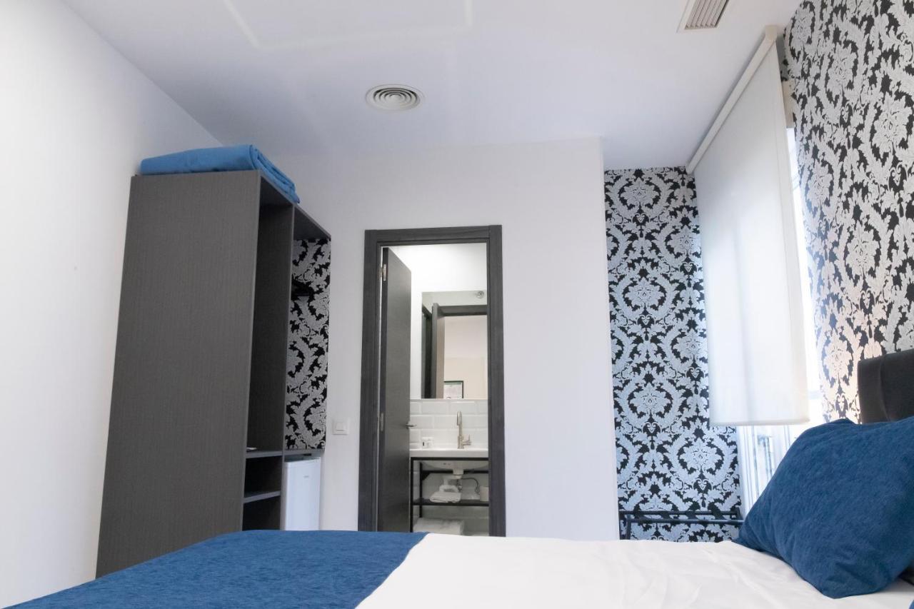 Hostal Boutique I Host You Madrid Exterior photo