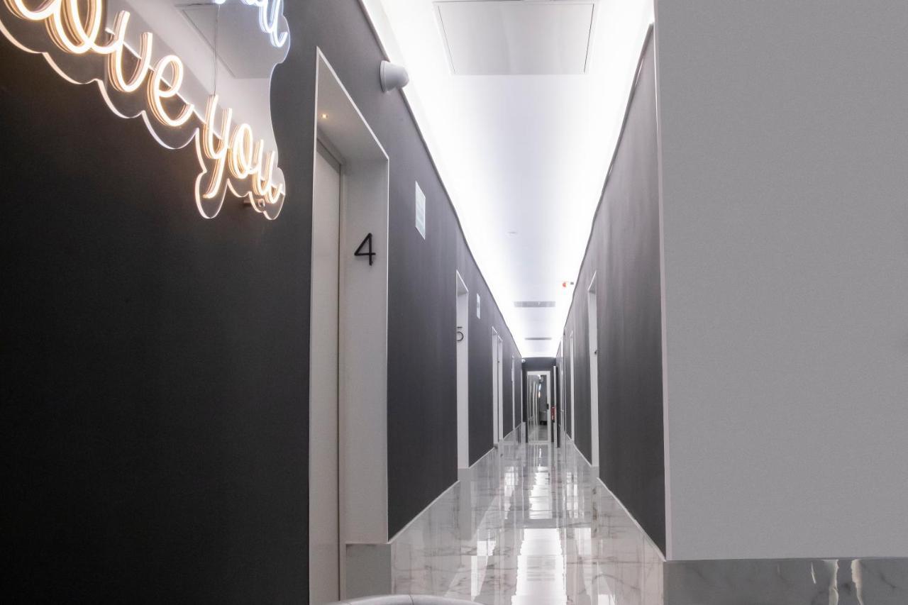 Hostal Boutique I Host You Madrid Exterior photo